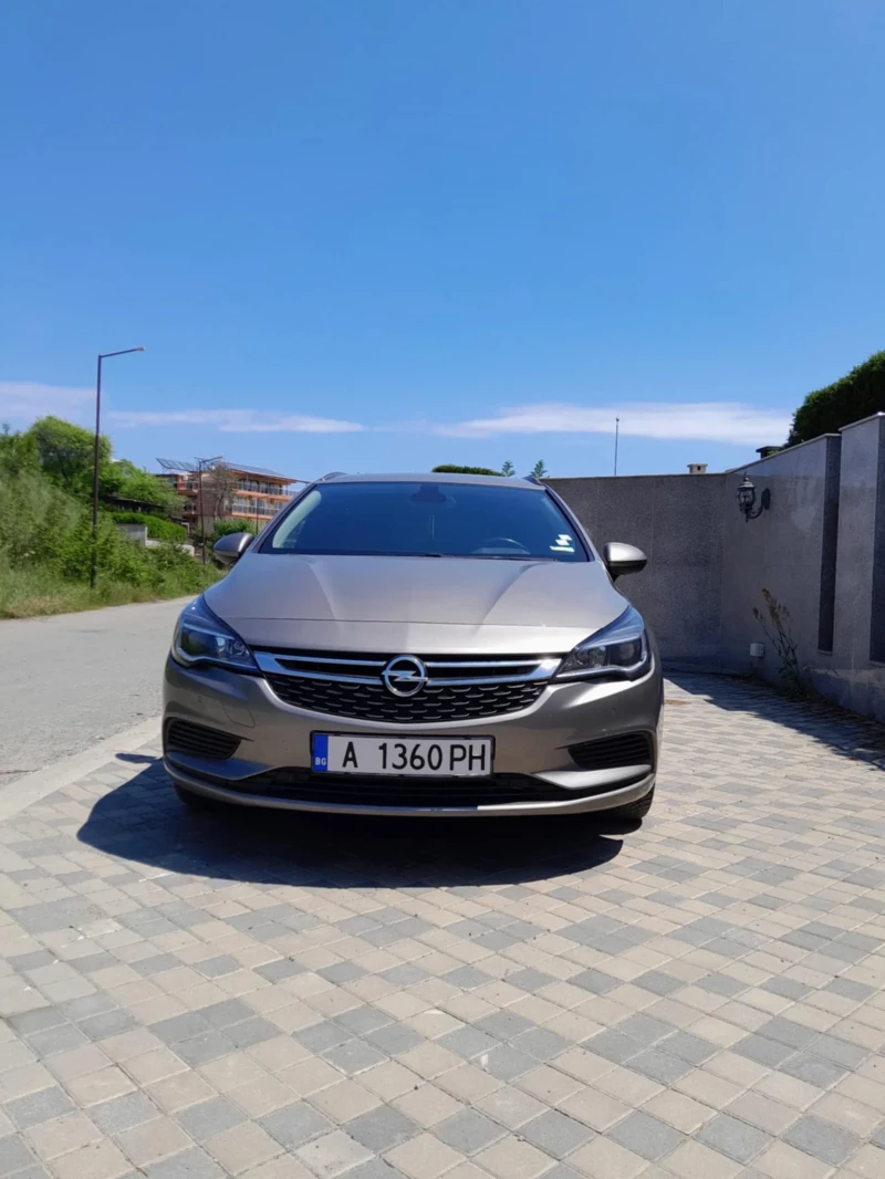 Opel Astra, снимка 3 - Автомобили и джипове - 52666611