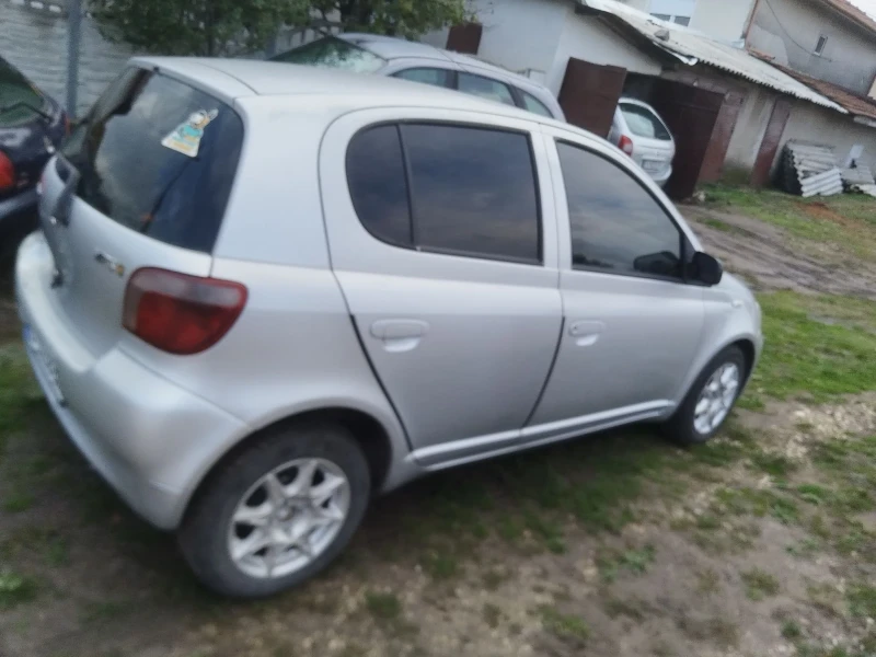 Toyota Yaris 1.0i Газ-бензин, снимка 3 - Автомобили и джипове - 52343053