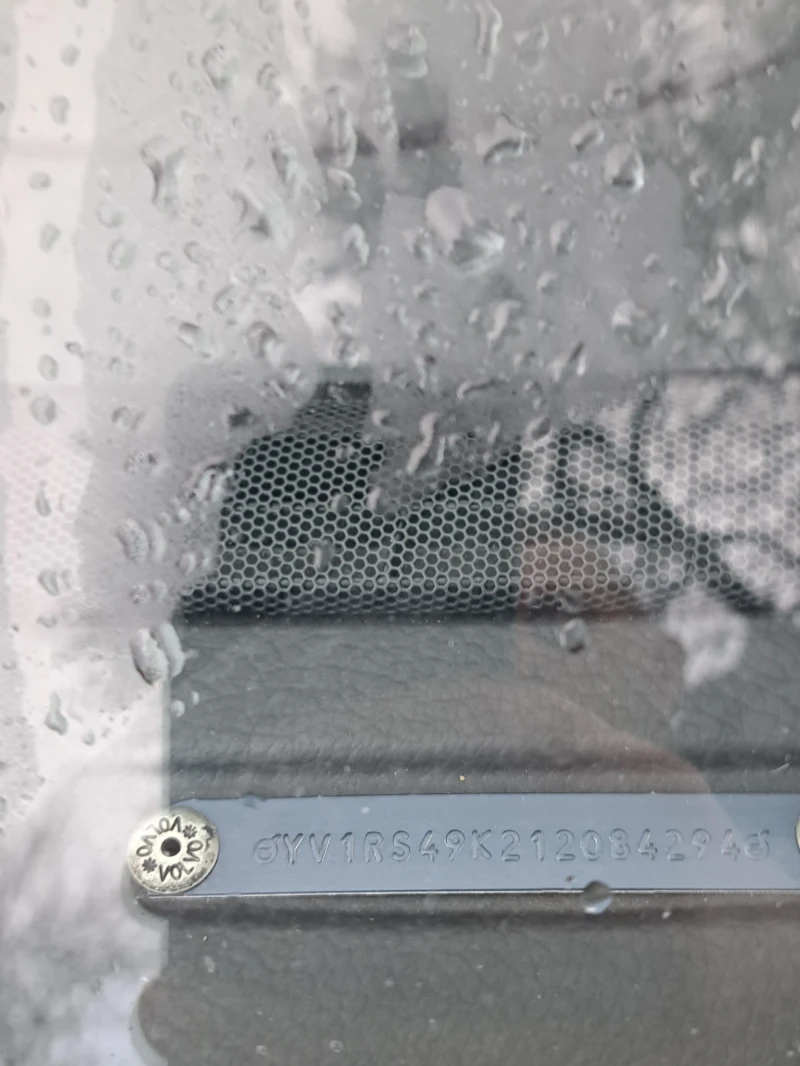 Volvo S60 2.0 T, снимка 4 - Автомобили и джипове - 52572171