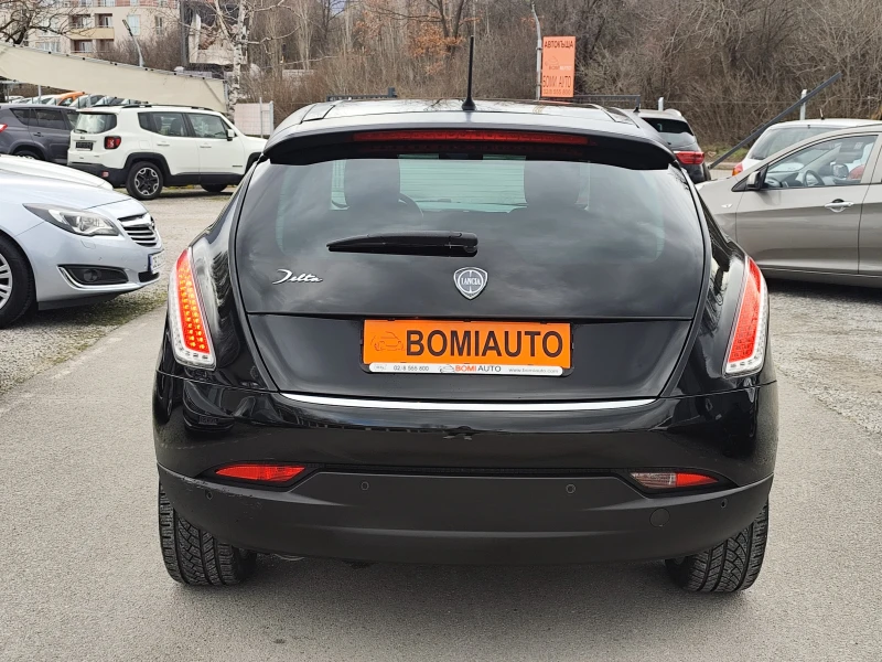Lancia Delta 1.6mJTD* LED* КОЖА* ПАНОРАМА* , снимка 5 - Автомобили и джипове - 53010097