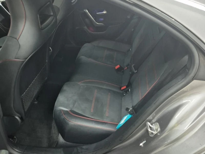 Mercedes-Benz CLA 250 * * CARFAX * * АВТО КРЕДИТ * * , снимка 12 - Автомобили и джипове - 53277509