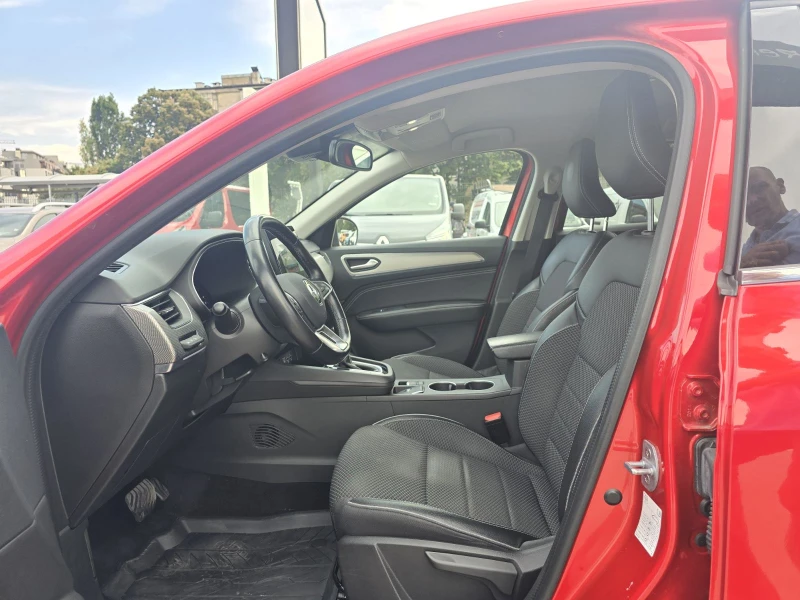 Renault Arkana, снимка 6 - Автомобили и джипове - 53277879