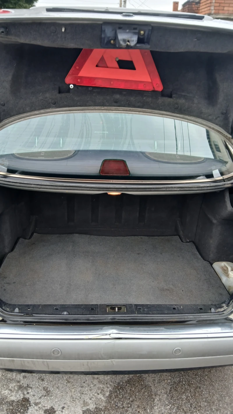 Mercedes-Benz E 250 Turbodiesel, снимка 7 - Автомобили и джипове - 53598046