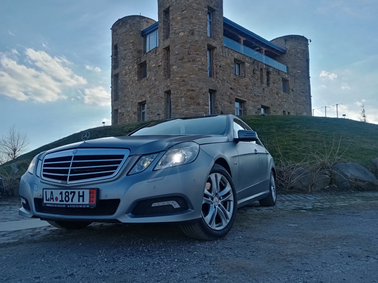 Mercedes-Benz E 350 Designo Grey matte - [1] 