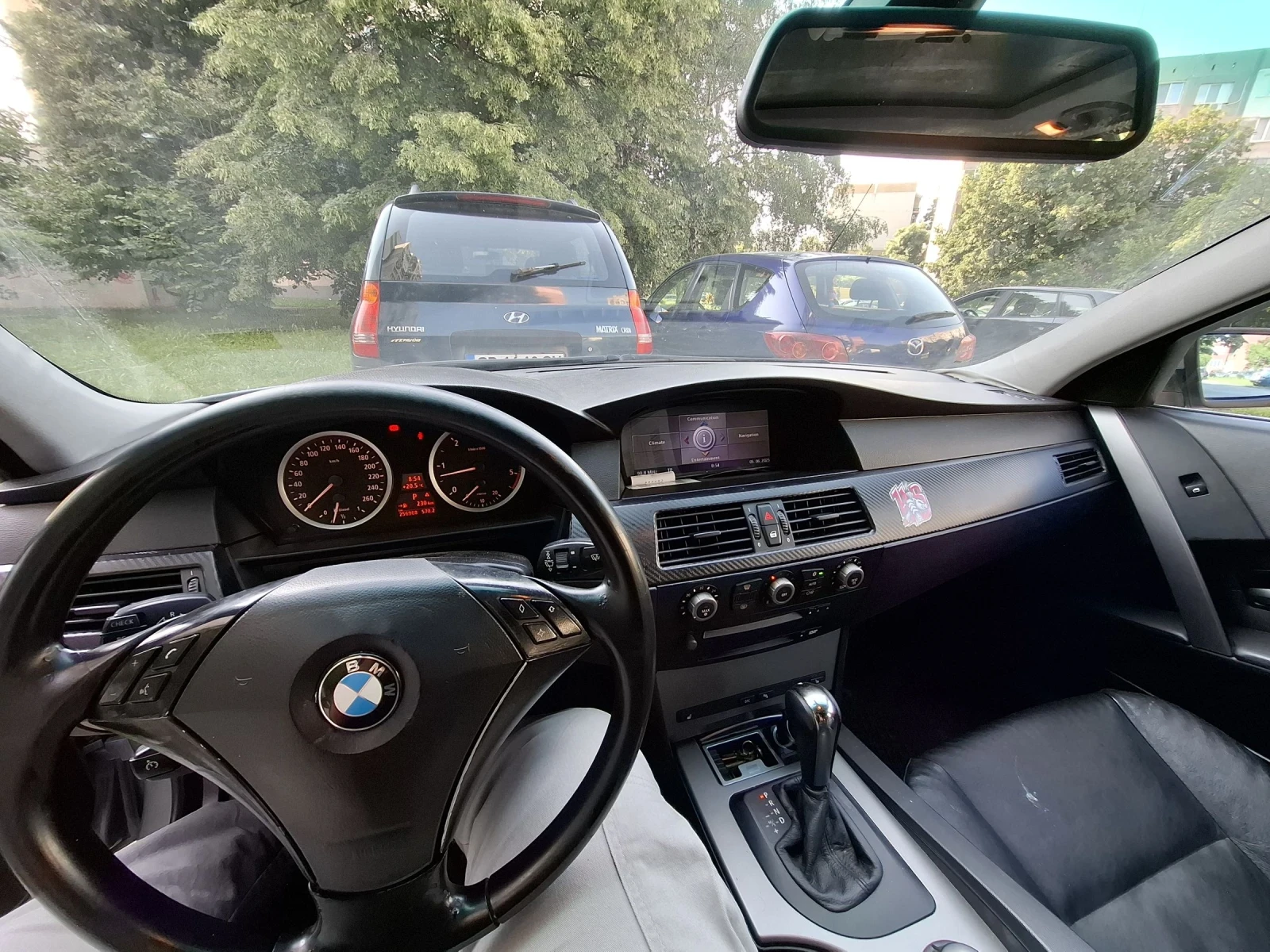 BMW 525 2 ключа / екстри  - изображение 4