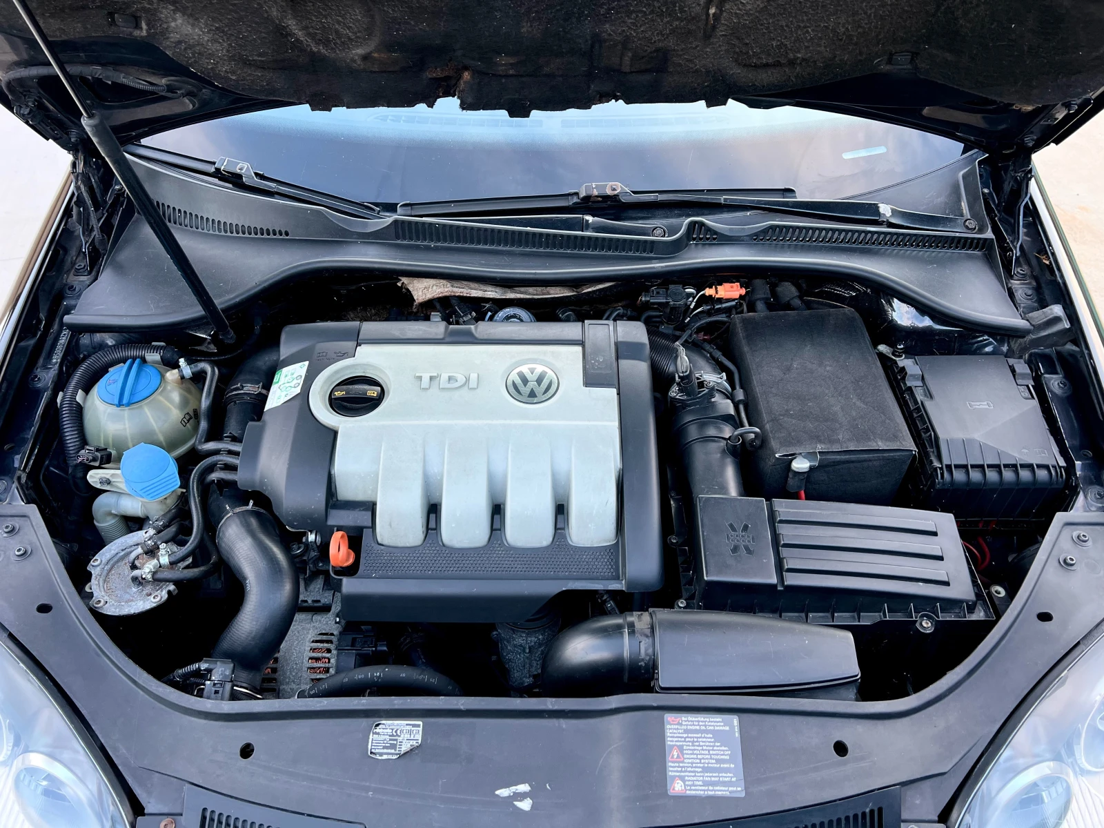 VW Golf 2.0 TDI Limited - изображение 7
