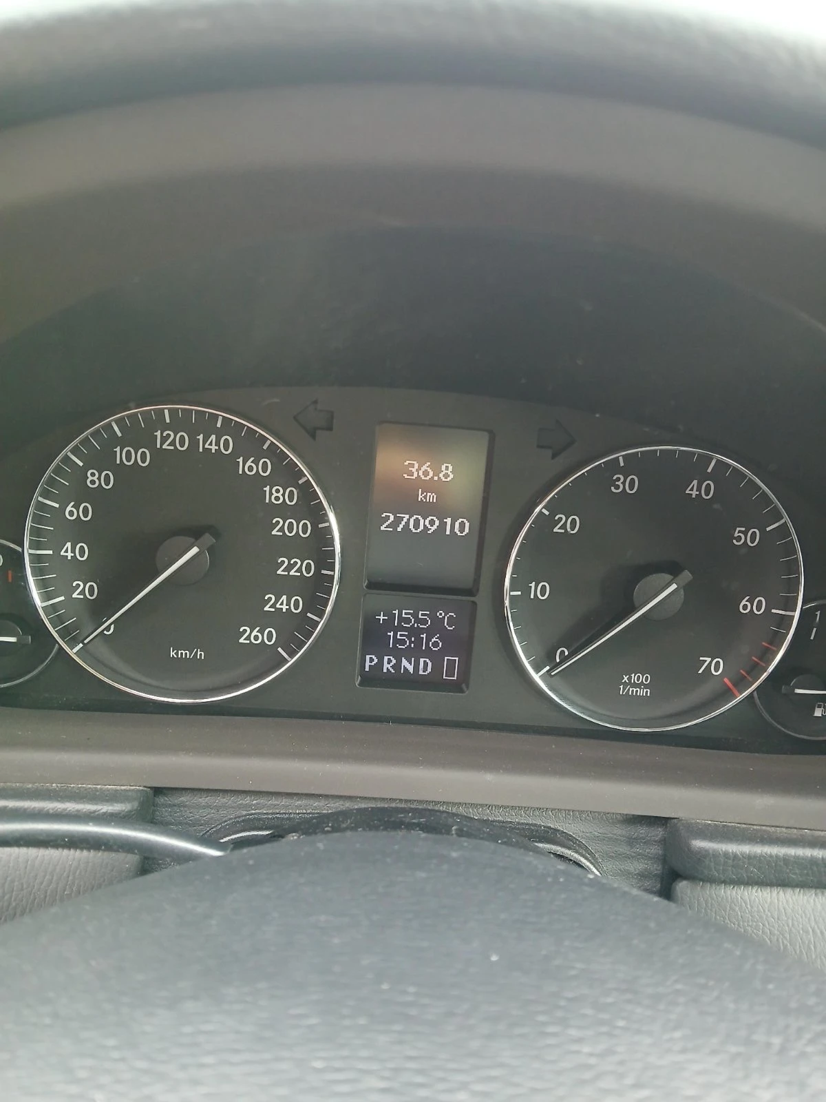 Mercedes-Benz C 350  | Mobile.bg   12