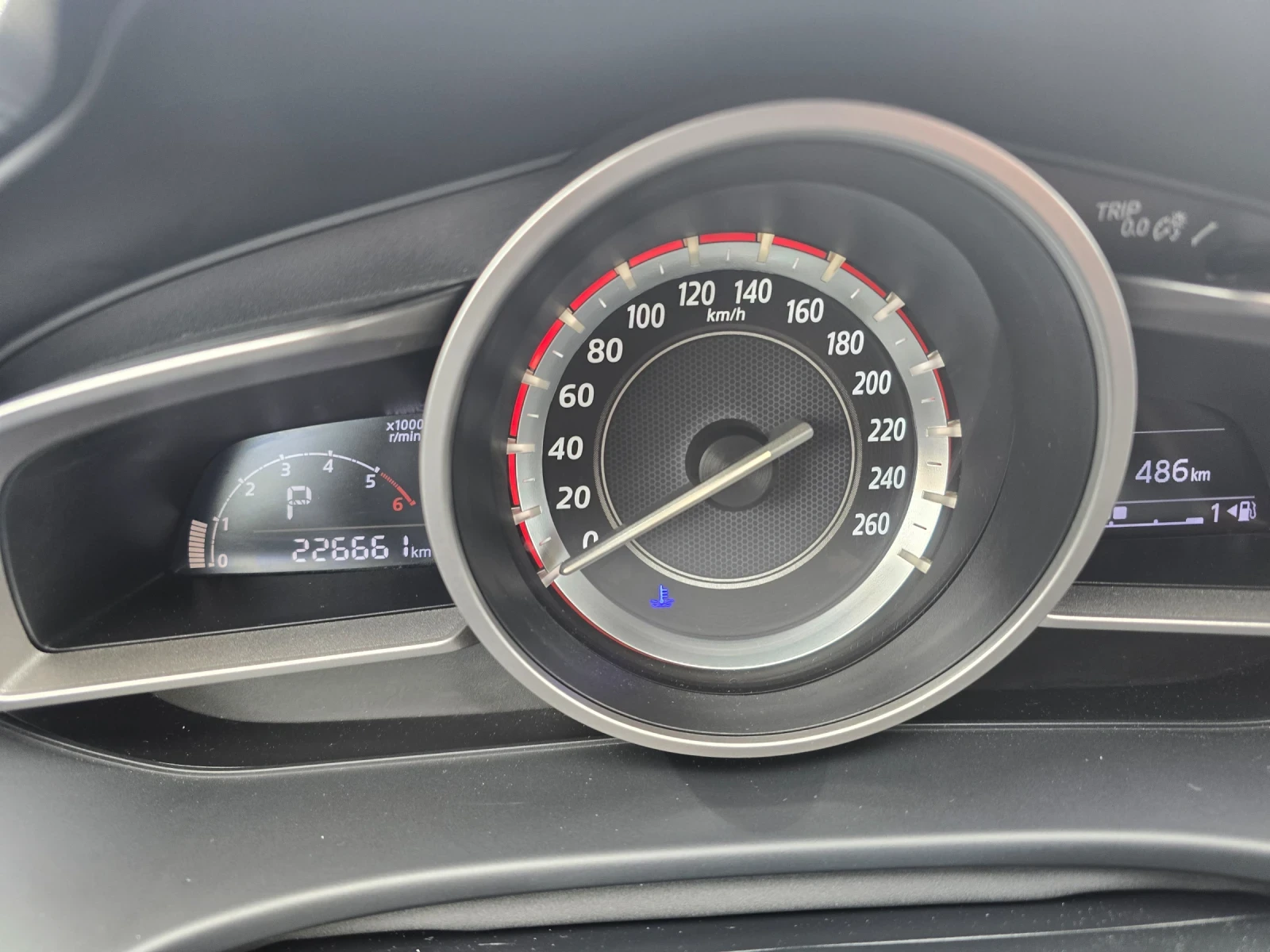 Mazda 3 2.2 | Mobile.bg � ����������� 12