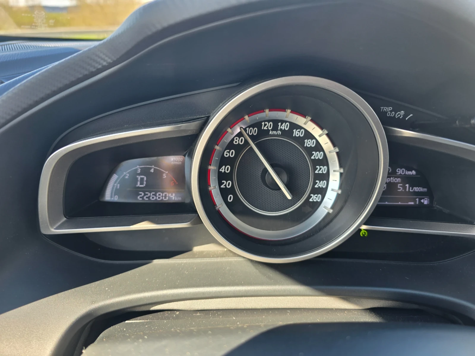 Mazda 3 2.2, снимка 12 - Автомобили и джипове - 52864688