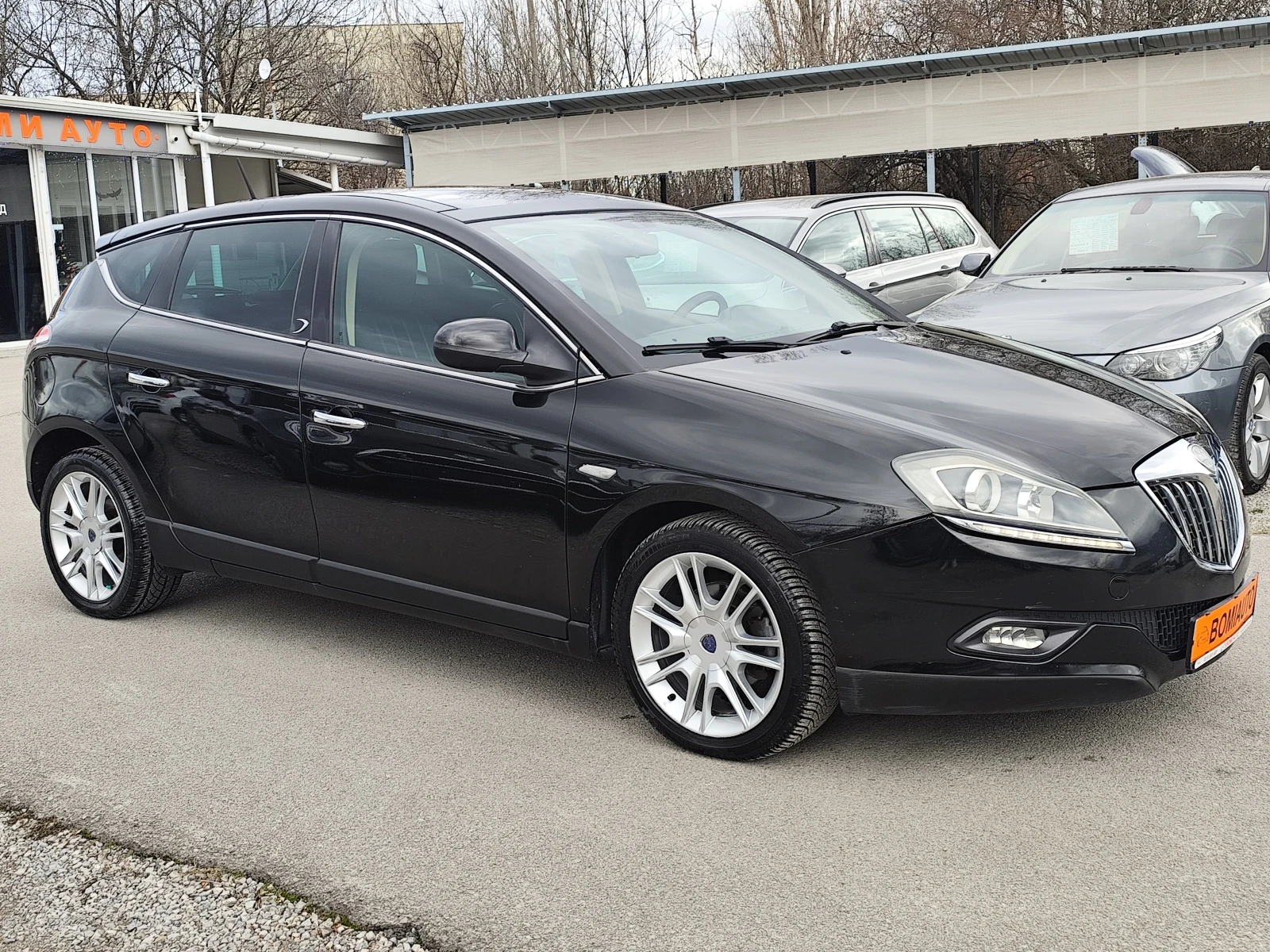 Lancia Delta 1.6mJTD* LED* КОЖА* ПАНОРАМА*  - изображение 3