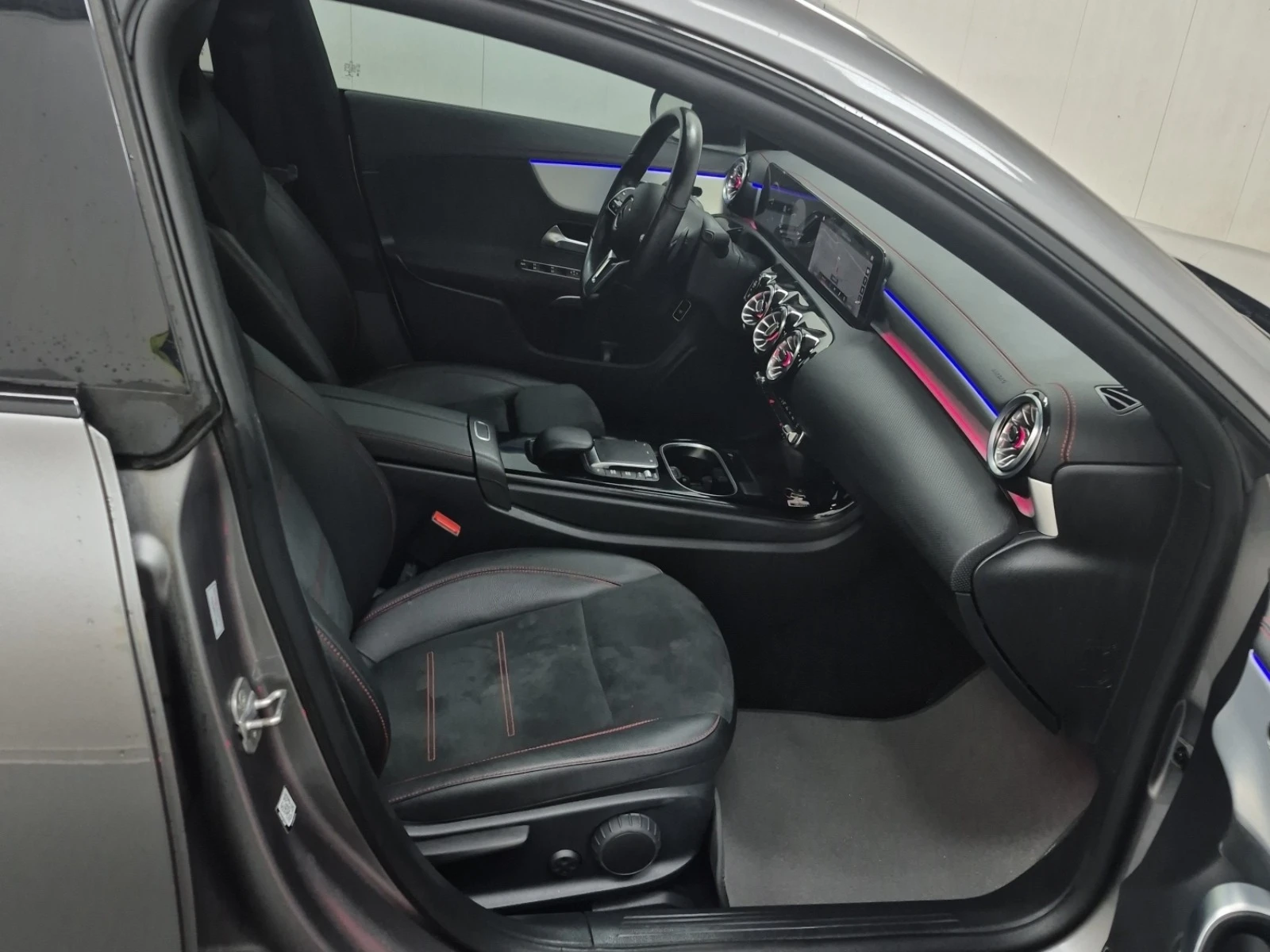 Mercedes-Benz CLA 250 * * CARFAX * * ���� ������ * *  | Mobile.bg � ����������� 10