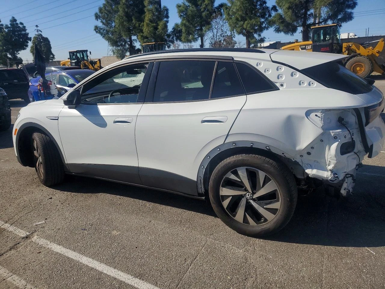 VW ID.4 Volkswagen Pro, снимка 2 - Автомобили и джипове - 53827984