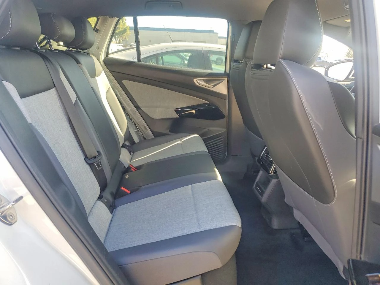 VW ID.4 Volkswagen Pro, снимка 10 - Автомобили и джипове - 53827984