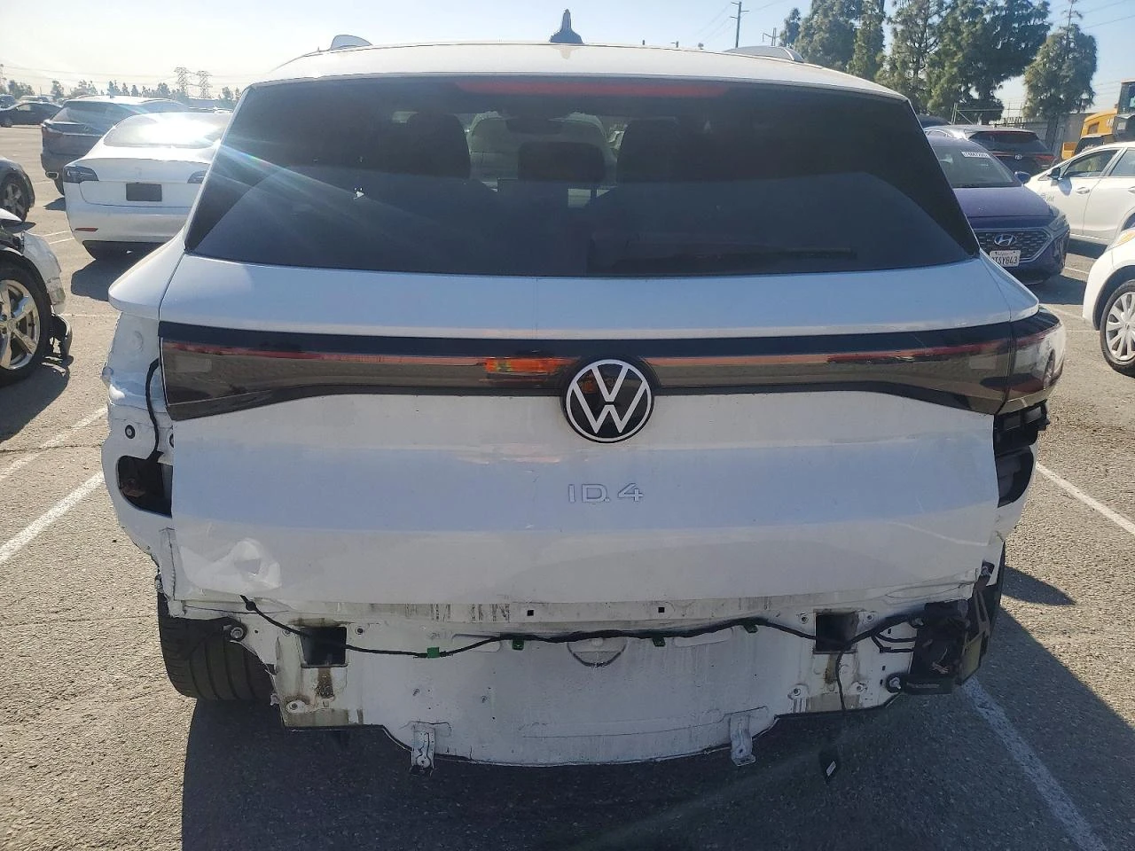 VW ID.4 Volkswagen Pro, снимка 6 - Автомобили и джипове - 53827984