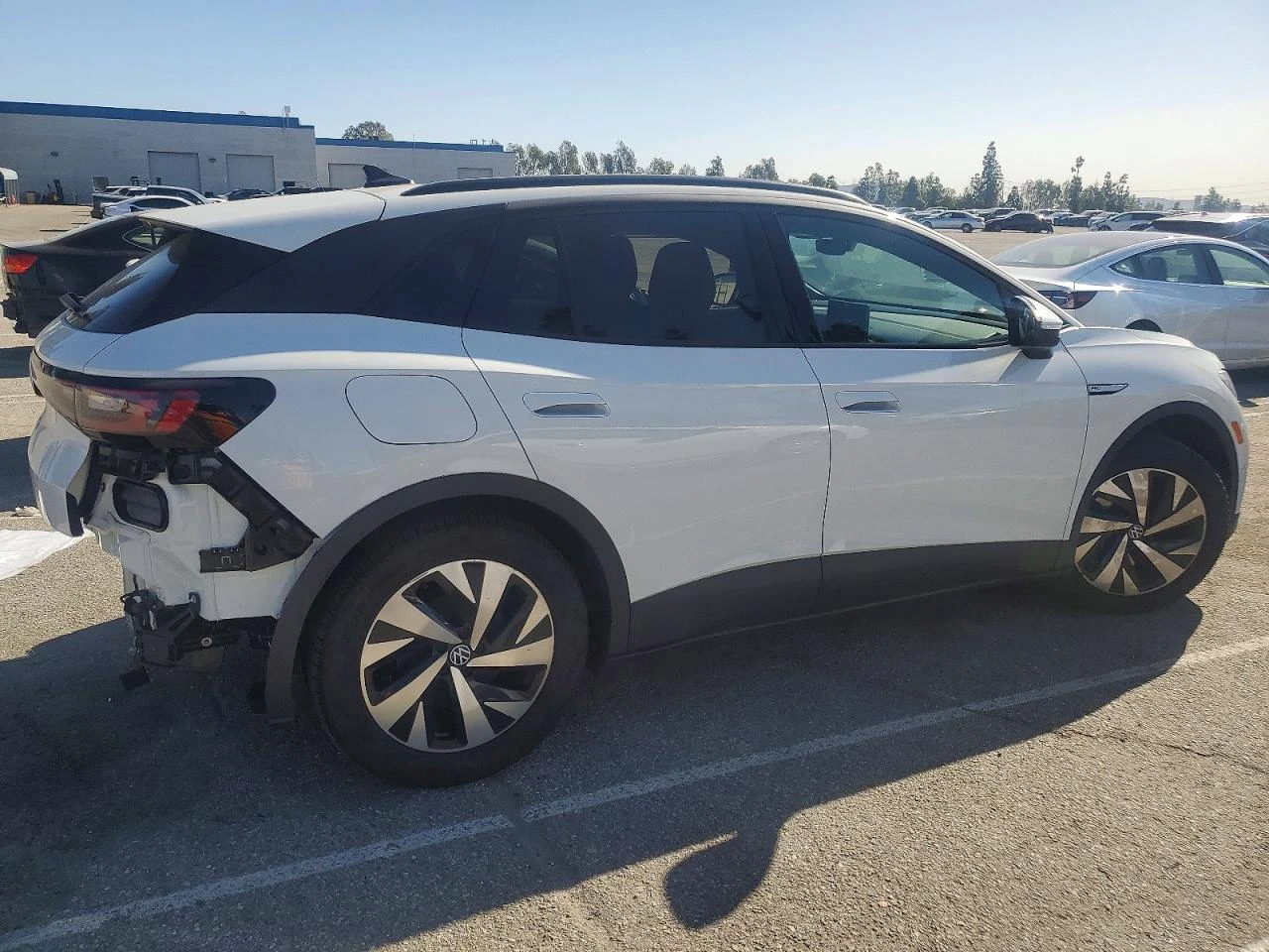 VW ID.4 Volkswagen Pro, снимка 3 - Автомобили и джипове - 53827984