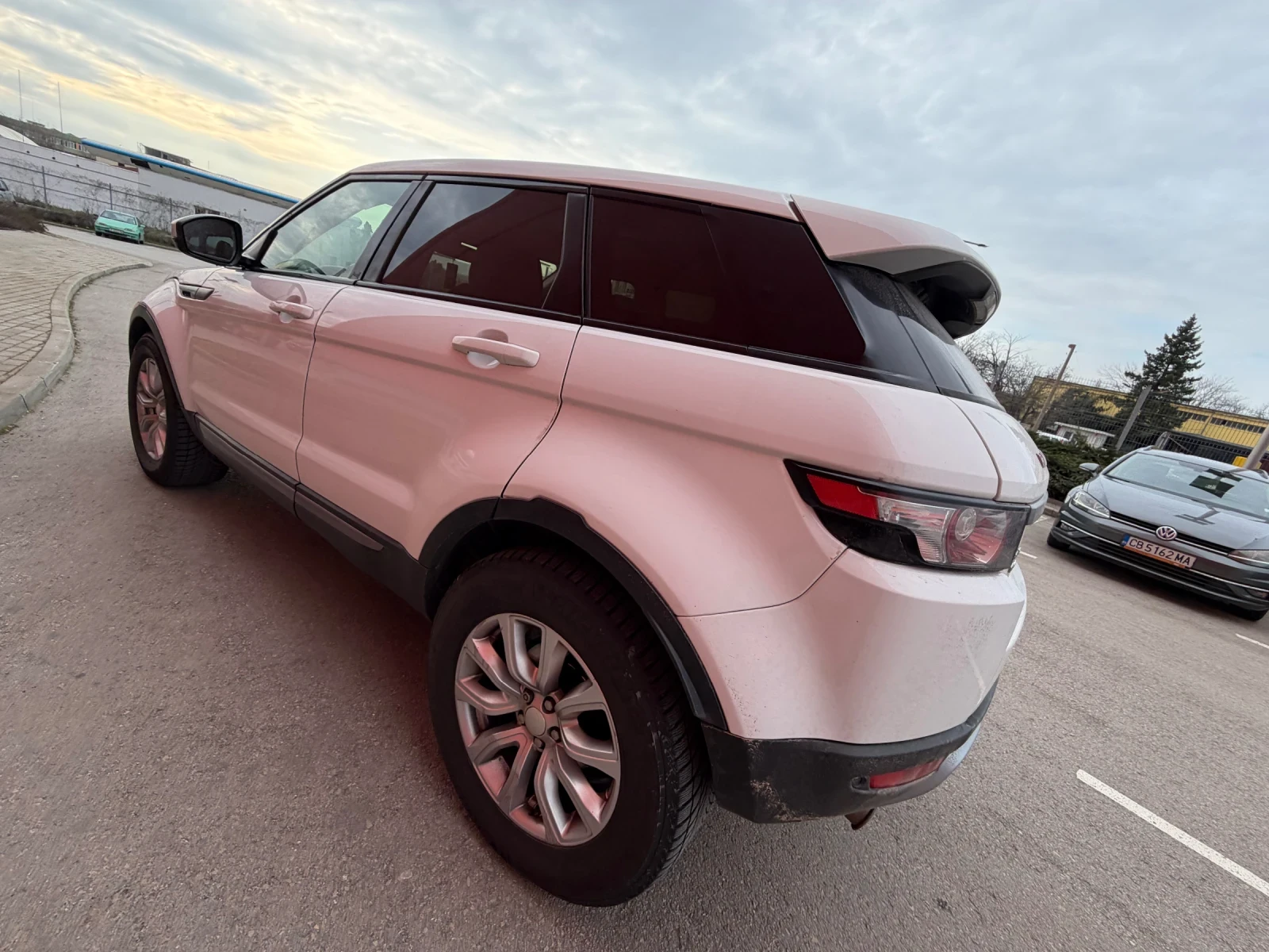Land Rover Range Rover Evoque Обслужен* Вс* Платено* , снимка 7 - Автомобили и джипове - 53925097