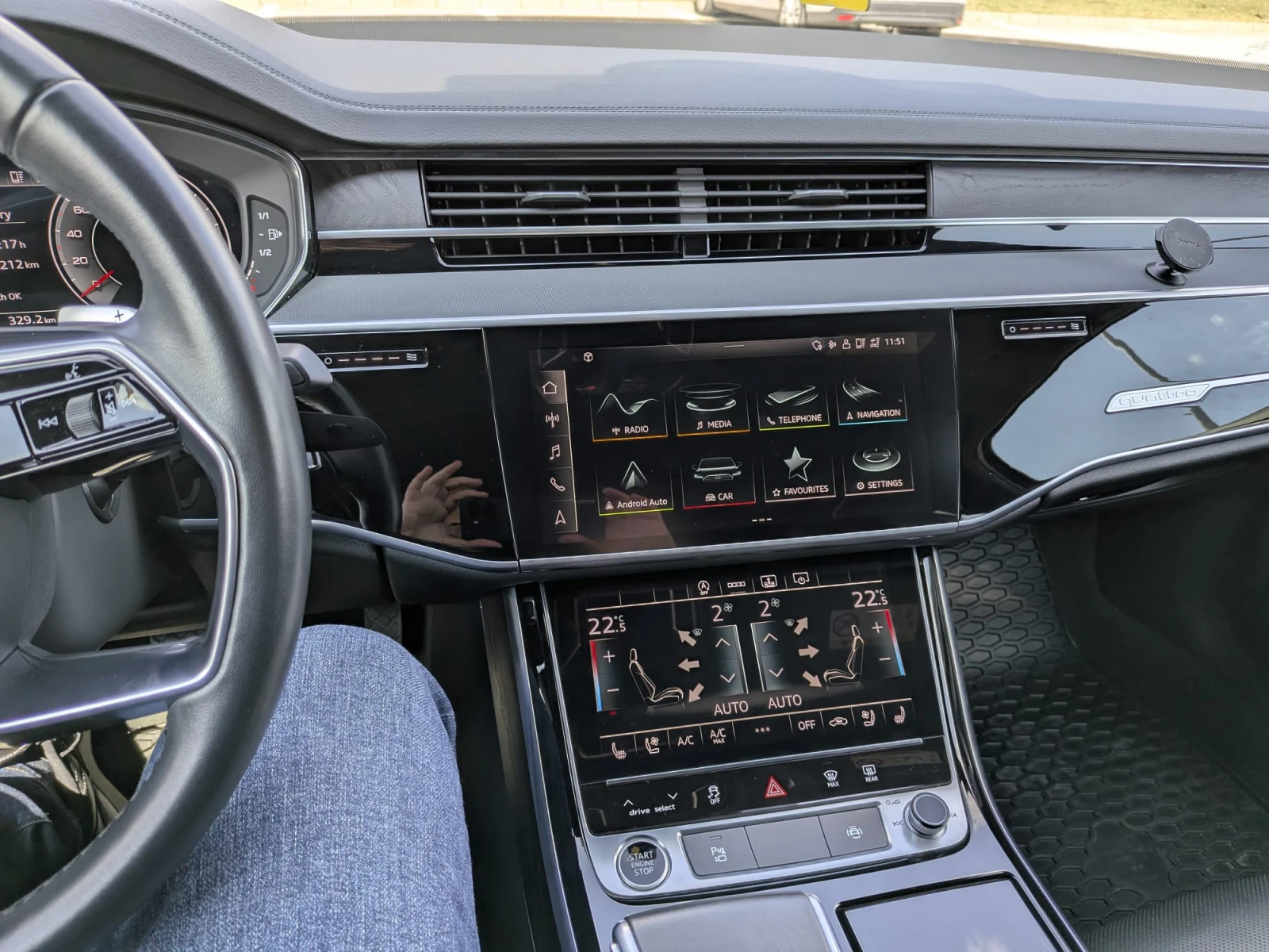 Audi A8, снимка 4 - Автомобили и джипове - 53985107