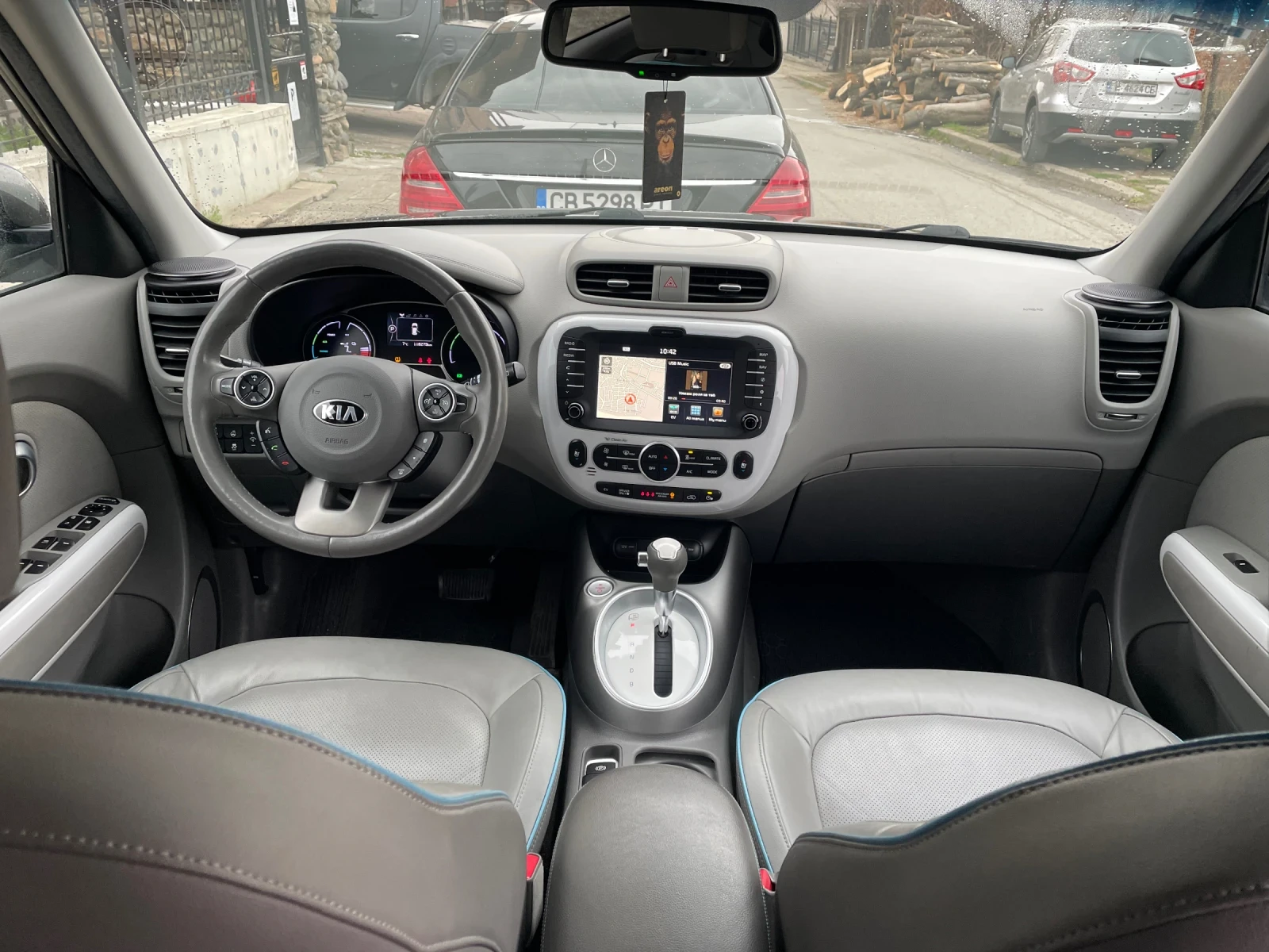 Kia Soul, снимка 17 - Автомобили и джипове - 53999878