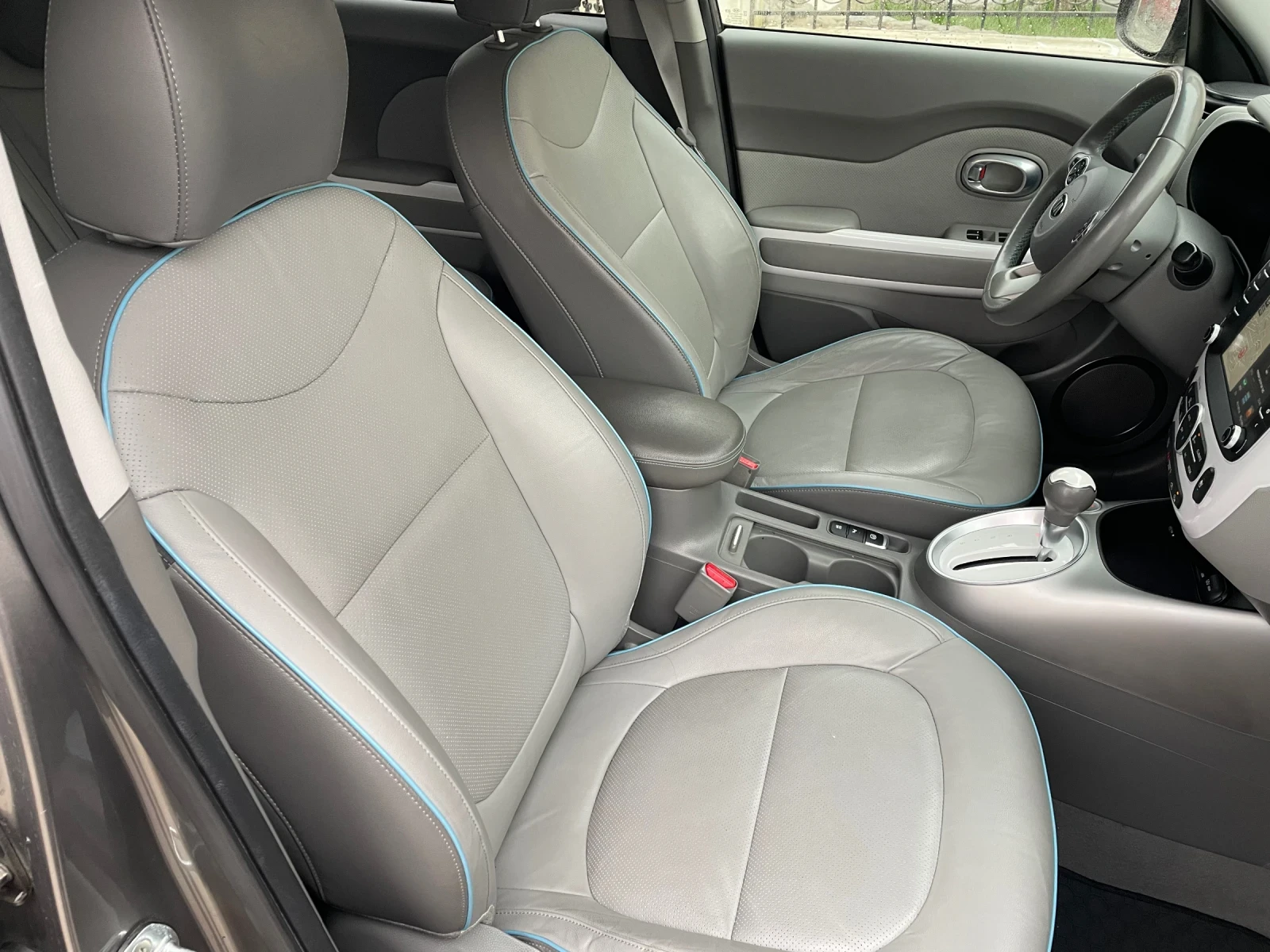 Kia Soul, снимка 9 - Автомобили и джипове - 53999878