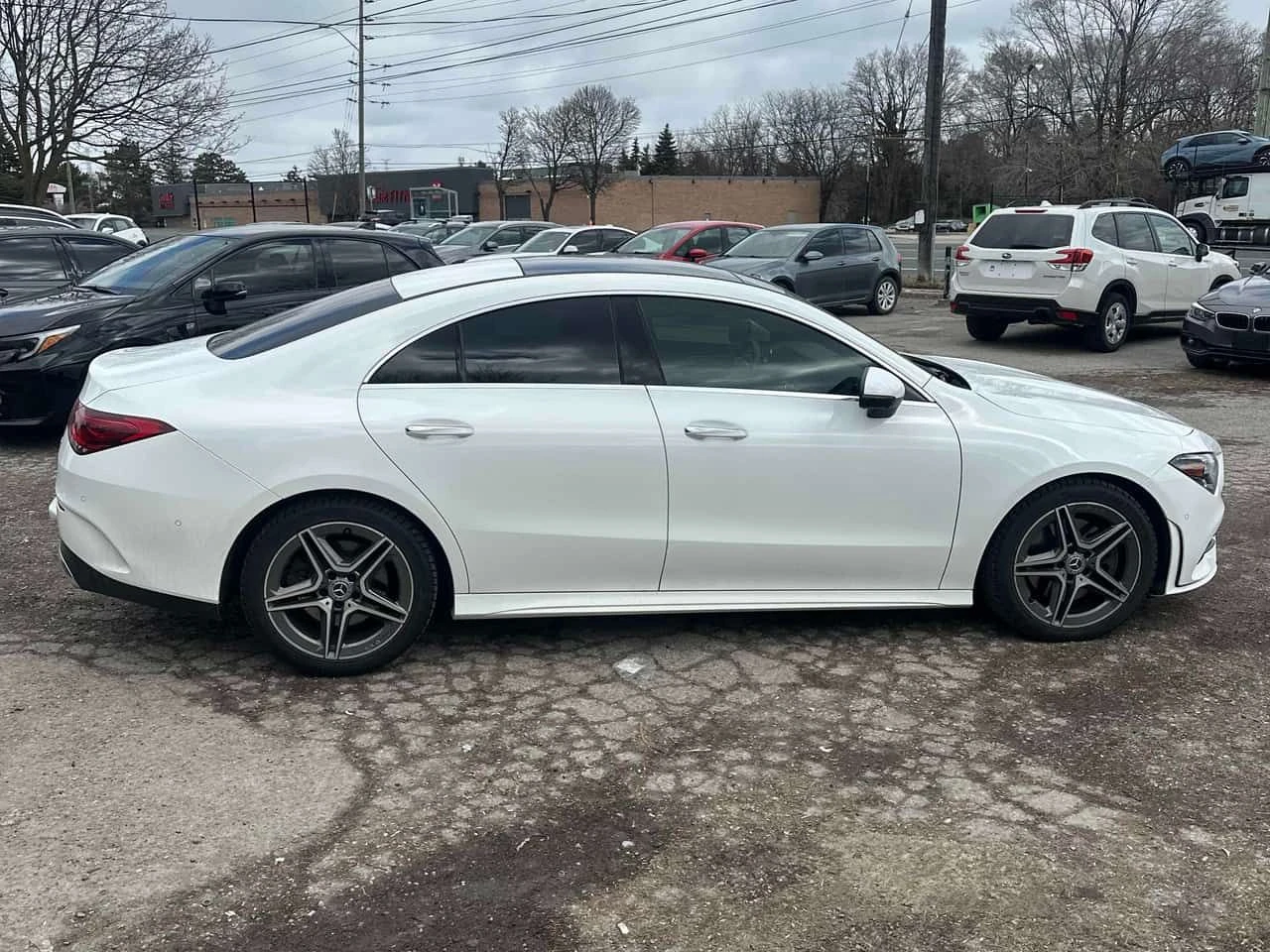 Mercedes-Benz CLA 250  * CARFAX * Дистроник * 360 камери * , снимка 3 - Автомобили и джипове - 54047024
