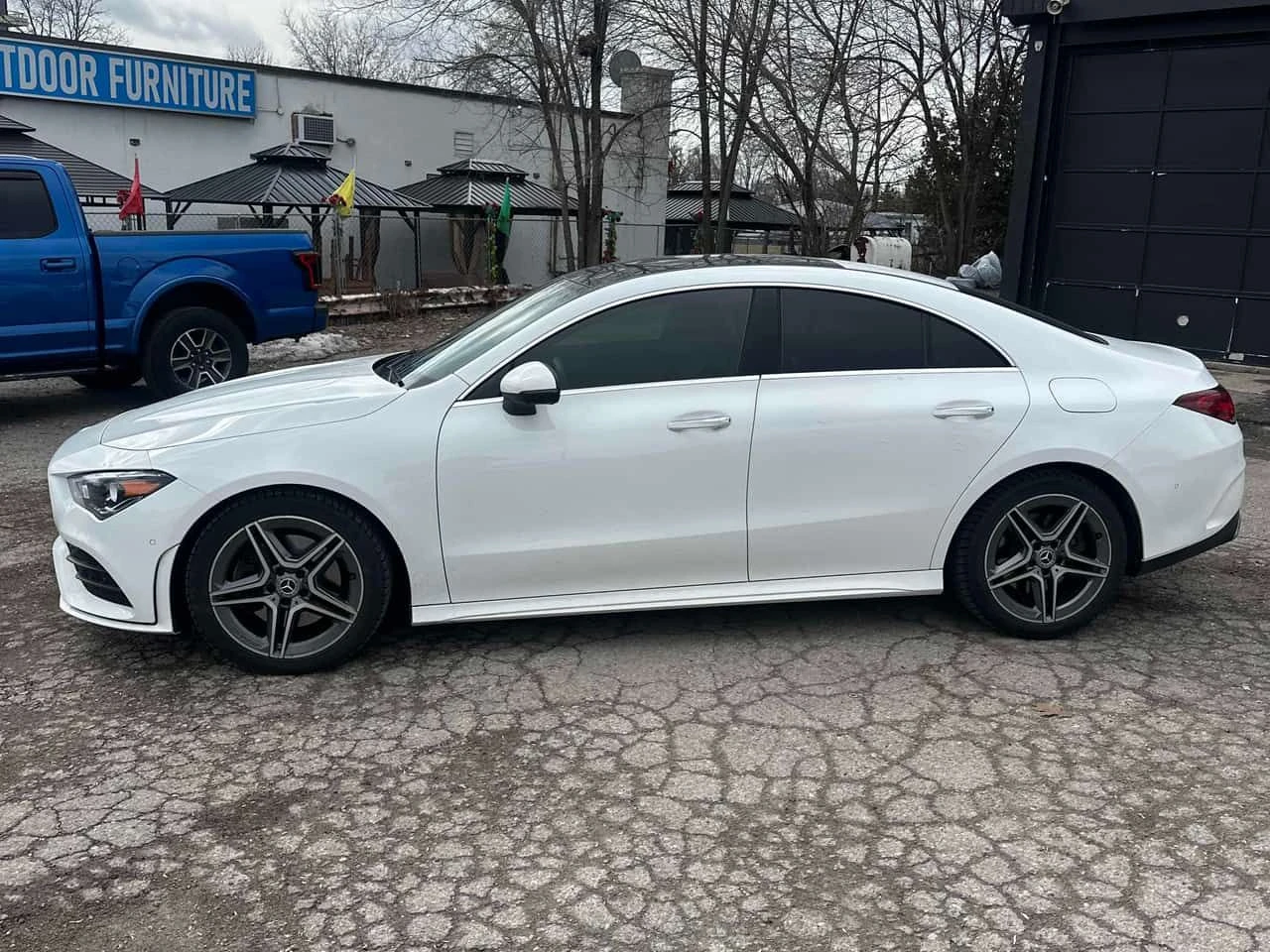 Mercedes-Benz CLA 250  * CARFAX * Дистроник * 360 камери * , снимка 2 - Автомобили и джипове - 54047024