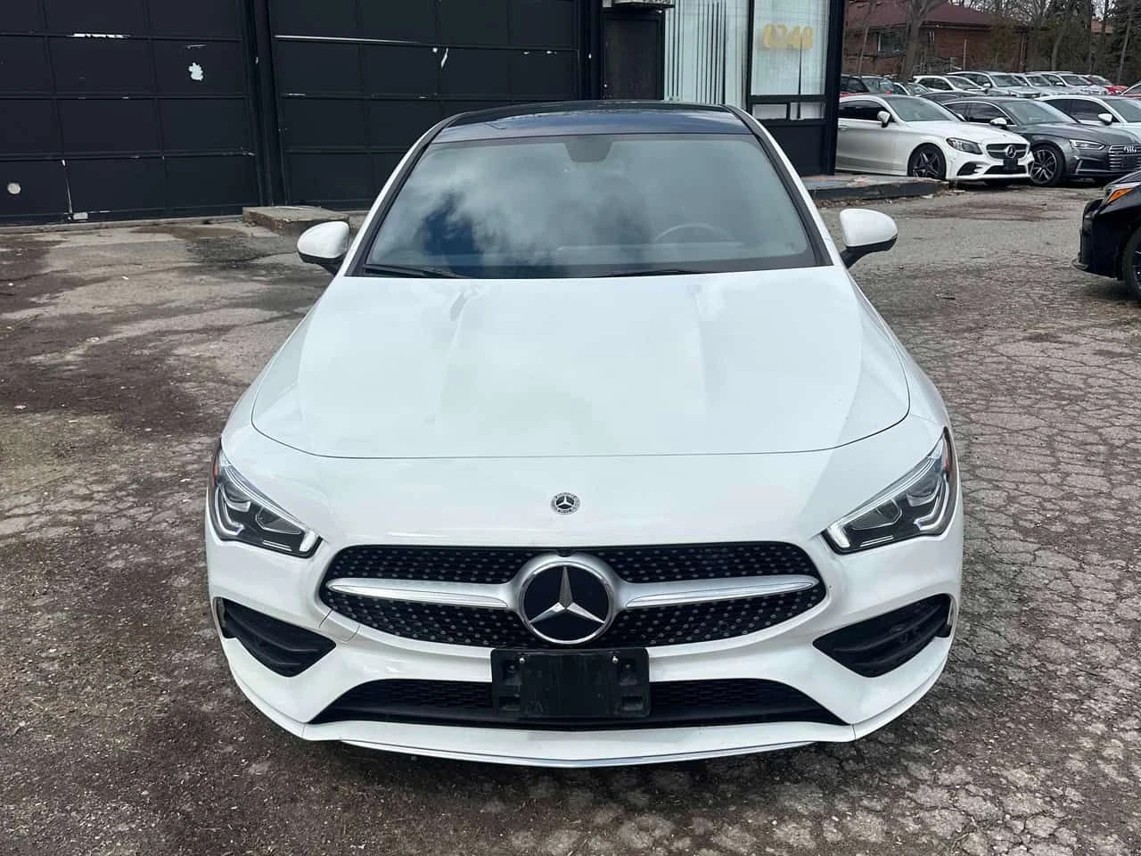 Mercedes-Benz CLA 250  * CARFAX * Дистроник * 360 камери * , снимка 6 - Автомобили и джипове - 54047024