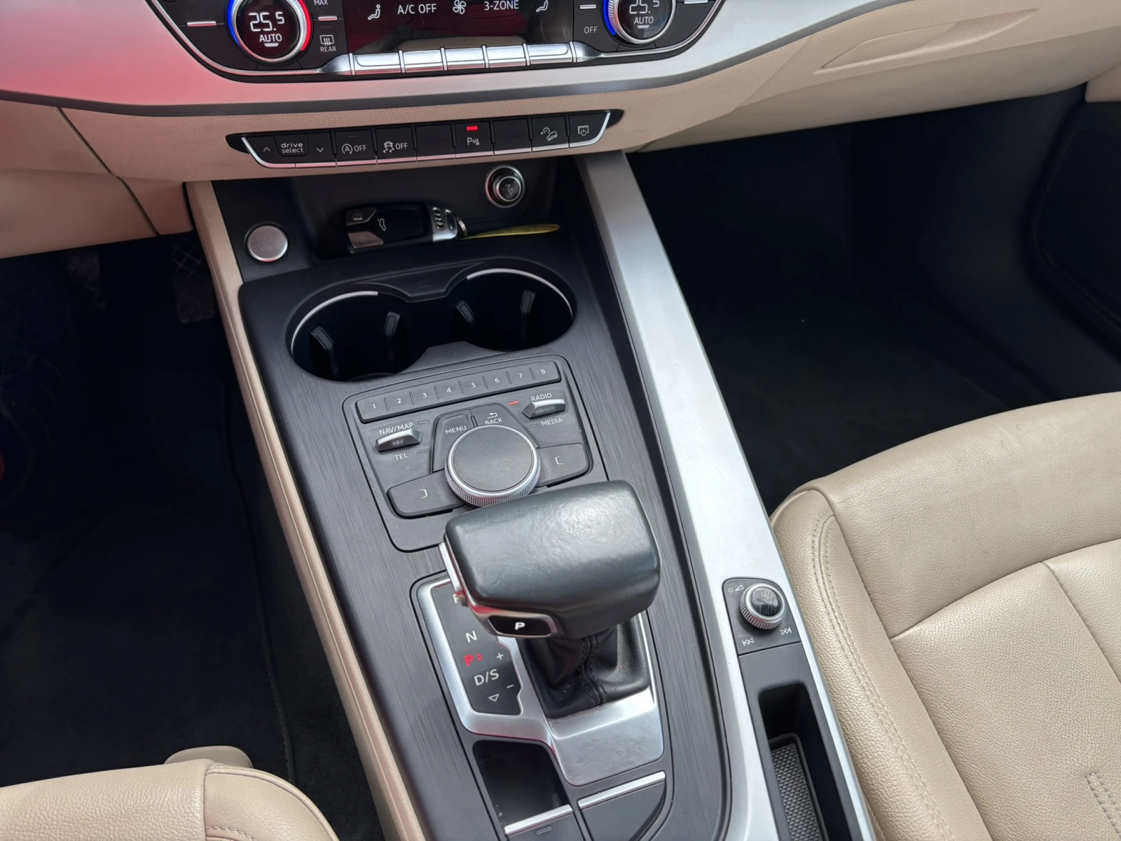 Audi A4 Allroad 3.0 TDi-All Road, снимка 9 - Автомобили и джипове - 54090029