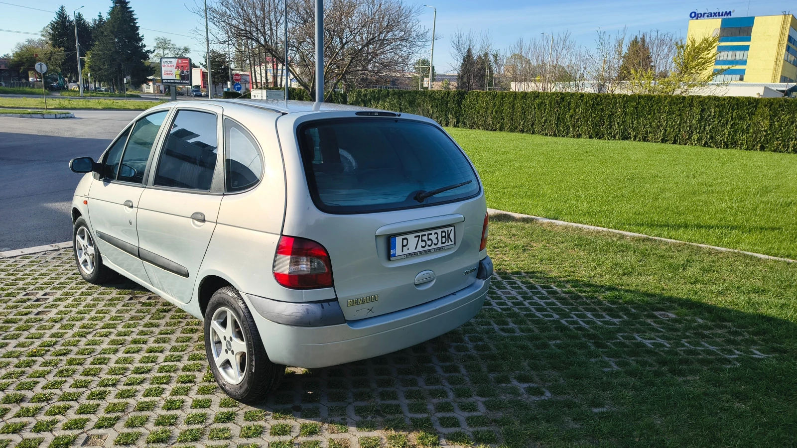 Renault Scenic, снимка 5 - Автомобили и джипове - 54803833