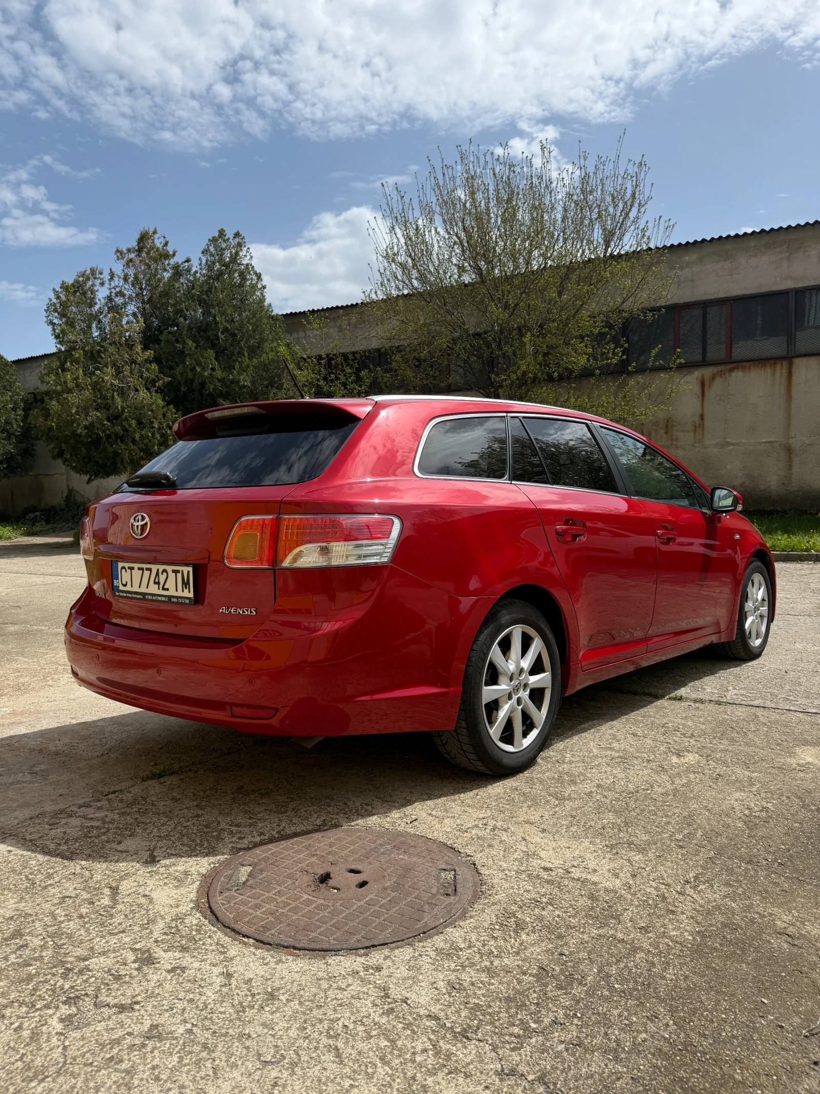 Toyota Avensis 2.2 D4D D-CAT, снимка 5 - Автомобили и джипове - 55085273