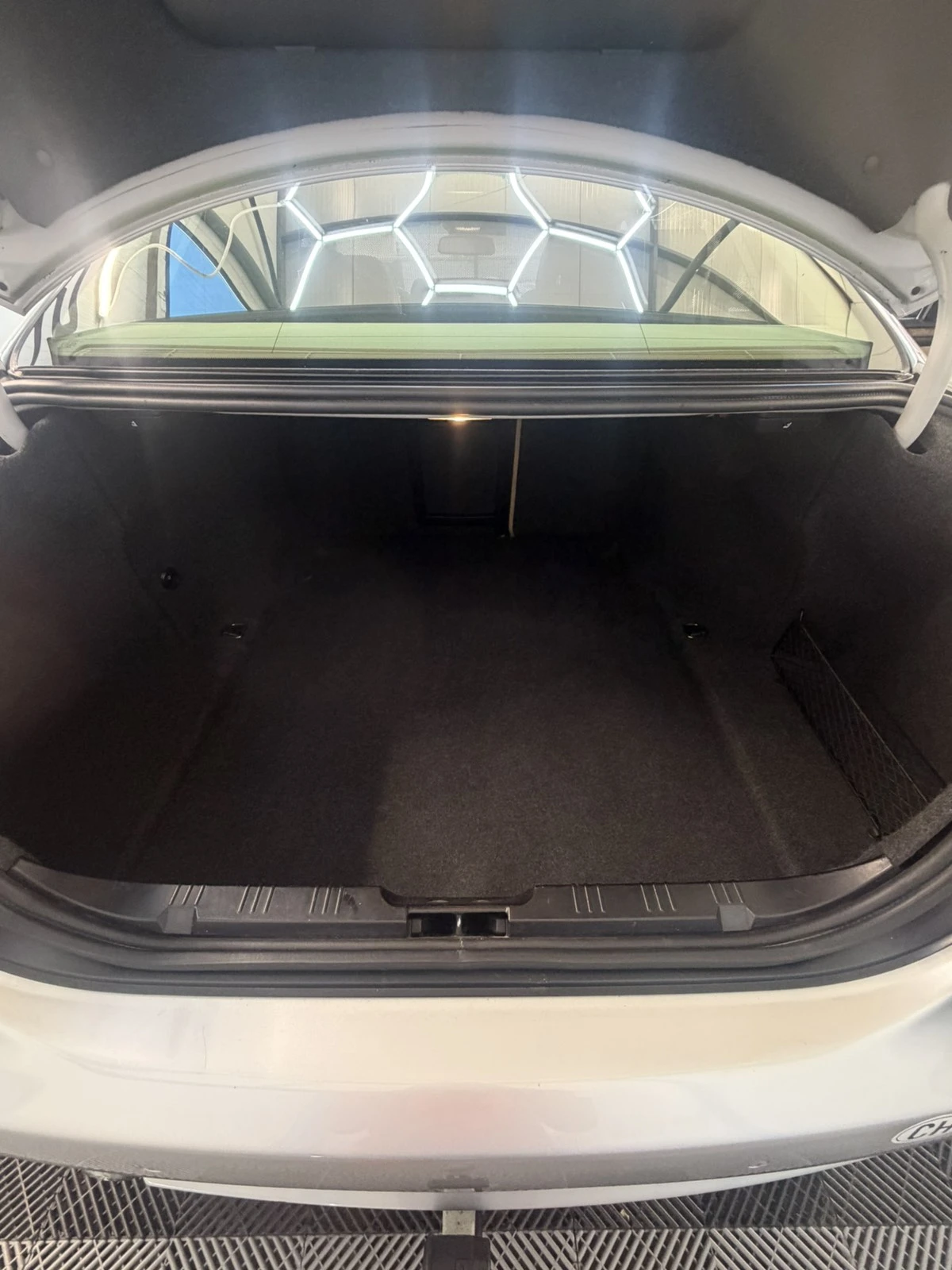 BMW 525 xi xDrive FACELIFT, снимка 12 - Автомобили и джипове - 55434839
