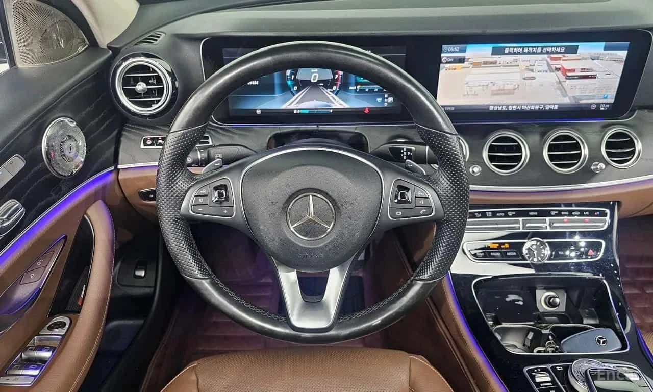 Mercedes-Benz E 300 AVANTGARDE| ОБДУХВАНЕ| ПАНО| 360| HUD| , снимка 13 - Автомобили и джипове - 55615377