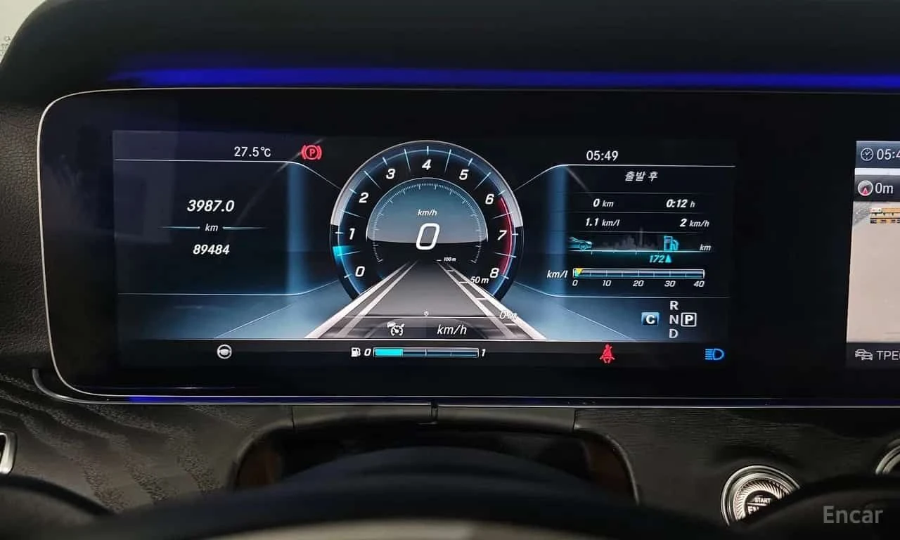 Mercedes-Benz E 300 AVANTGARDE| ОБДУХВАНЕ| ПАНО| 360| HUD| , снимка 8 - Автомобили и джипове - 55615377