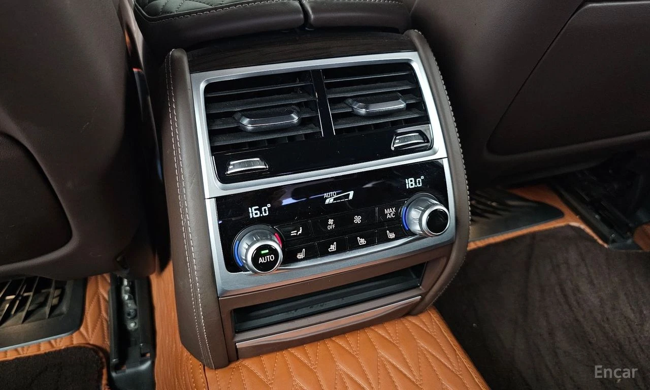 BMW 745 HYBRID* LASER* ДИСТРОНИК* ОБДУХВАНЕ* HARMON* KARDO, снимка 15 - Автомобили и джипове - 55707020