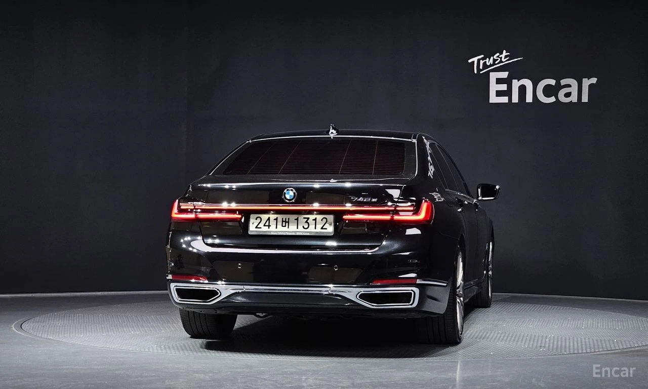BMW 745 HYBRID* LASER* ДИСТРОНИК* ОБДУХВАНЕ* HARMON* KARDO, снимка 4 - Автомобили и джипове - 55707020