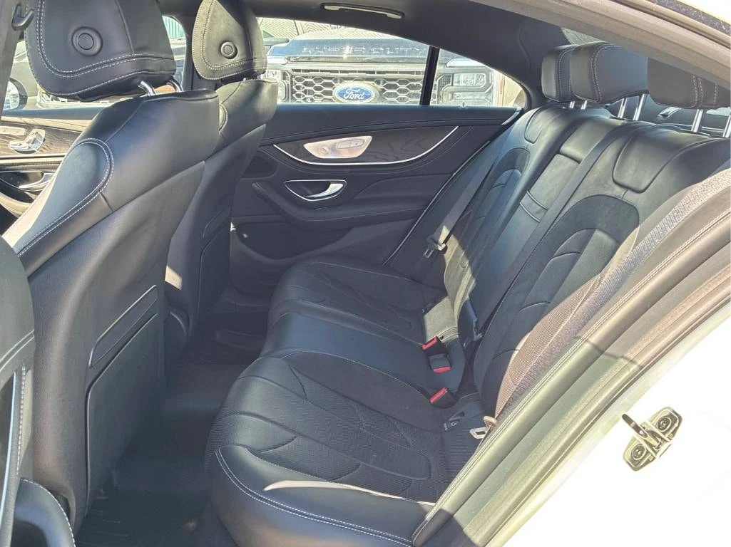 Mercedes-Benz CLS * AMG 53 * CARFAX * ОПЦИЯ ЗА ФИНАНСИРАНЕ , снимка 17 - Автомобили и джипове - 55850113
