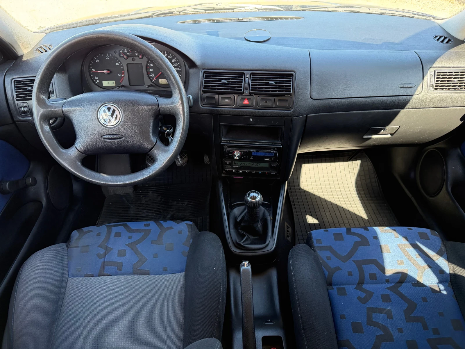 VW Golf 1.9/116кс Климатроник 218000км, снимка 11 - Автомобили и джипове - 55951939