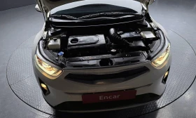Kia Stonic Diesel 1.6 Trendy * НАЙ-ДОБРА ЦЕНА В БЪЛГАРИЯ* , снимка 6