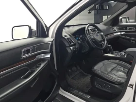 Ford Explorer 2.3 AWD LIMITED, снимка 10