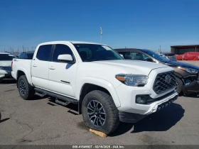     Toyota Tacoma SR5