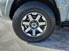 Toyota 4runner * TRD Offroad Prem * CARFAX * KEYLESS * ПОДГРЕВИ *, снимка 15 - Автомобили и джипове - 53604277