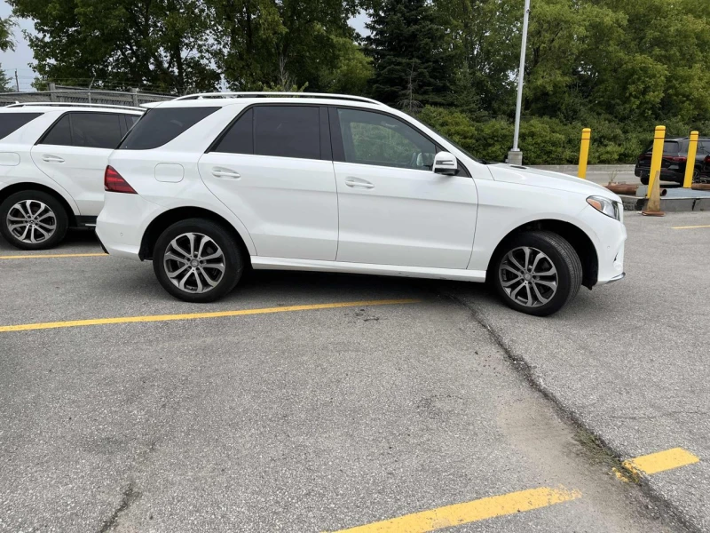 Mercedes-Benz GLE 350 d* Bluetec* AMG-pack* 4MATIC* Harman* 360* Подгрев, снимка 4 - Автомобили и джипове - 52318071