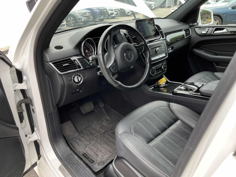 Mercedes-Benz GLE 350 d* Bluetec* AMG-pack* 4MATIC* Harman* 360* Подгрев, снимка 6 - Автомобили и джипове - 52318071