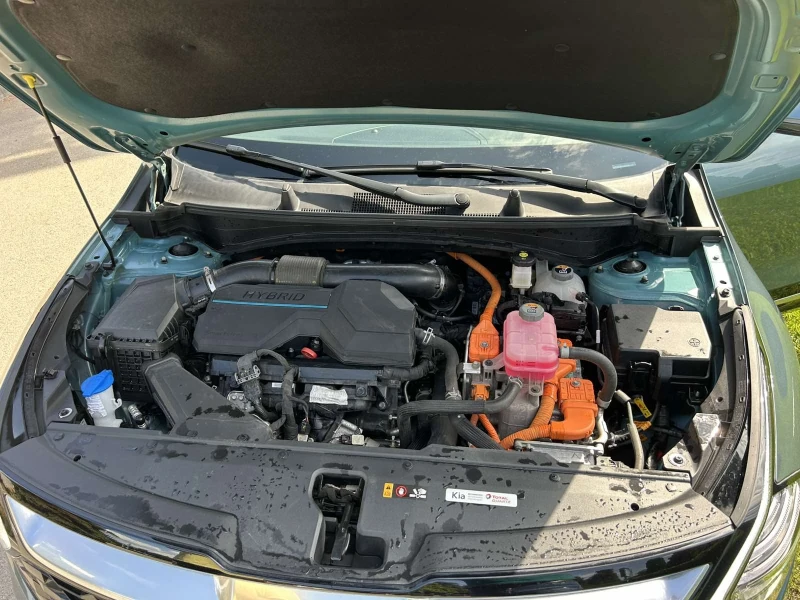 Kia Sportage, снимка 9 - Автомобили и джипове - 52527926