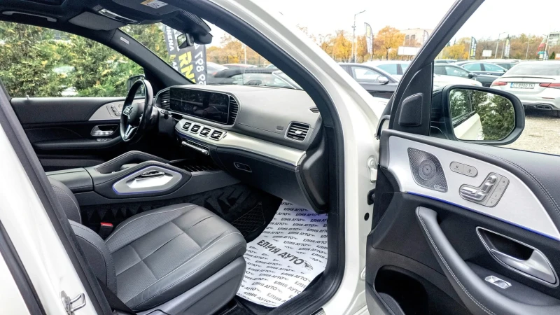 Mercedes-Benz GLE 400 D 4 MATIC FULL AMG LINE ПАНОРАМА ЛИЗИНГ 100%, снимка 13 - Автомобили и джипове - 52311339