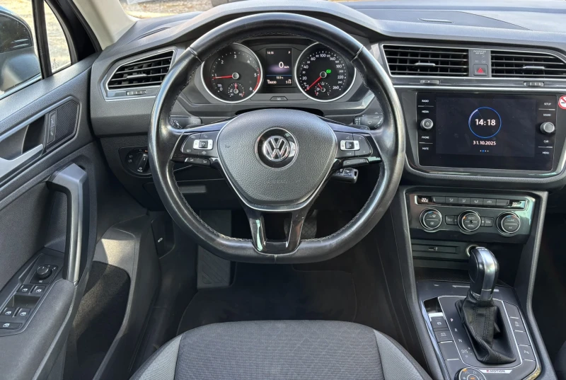 VW Tiguan Comfortline 2.0 TDI 4x4, снимка 10 - Автомобили и джипове - 52443744