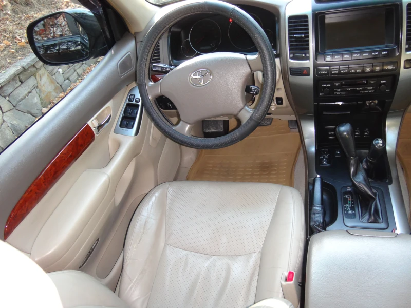 Toyota Land cruiser, снимка 13 - Автомобили и джипове - 52456468