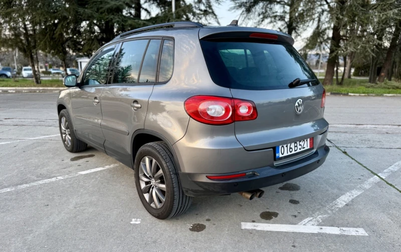 VW Tiguan 2.0TDI* 140HP* 4MOTION* AUTOMAT , снимка 11 - Автомобили и джипове - 52640490