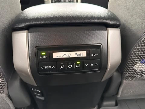 Toyota Land cruiser 150, снимка 9 - Автомобили и джипове - 56640480