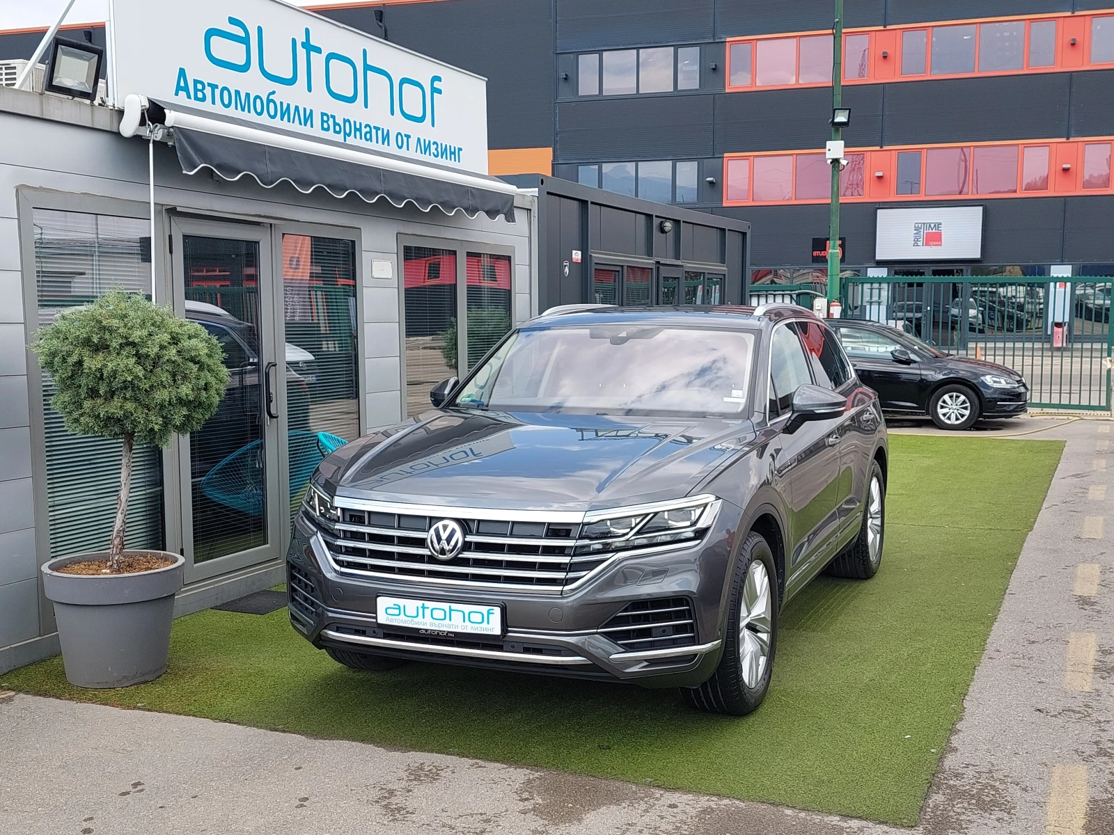 VW Touareg 4MOTION/3.0TDI/231k.c./8DSG - [1] 