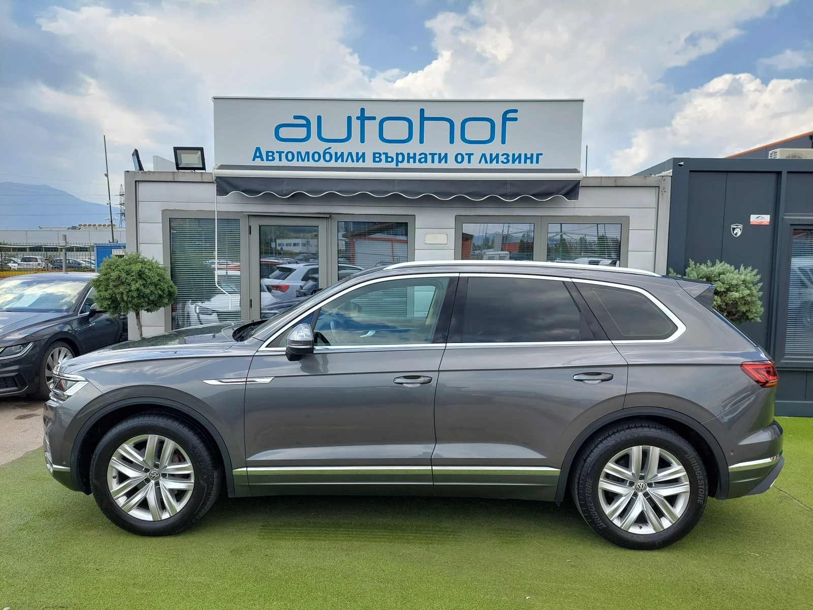 VW Touareg 4MOTION/3.0TDI/231k.c./8DSG - изображение 2